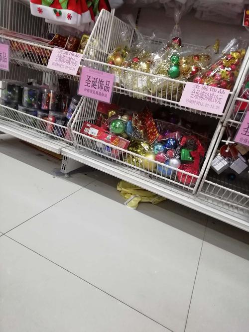 12月20日營(yíng)運(yùn)百貨區(qū)針棉、文化、日雜商品檢查紀(jì)實(shí)