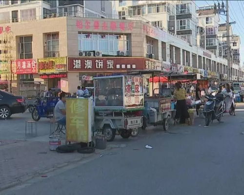 晝伏夜出的荷香路馬路市場(chǎng) 日雜百貨的煙火人間